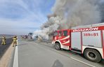 Pożar autokaru na autostradzie A2. Dzieci jechały nim na wycieczkę do Warszawy