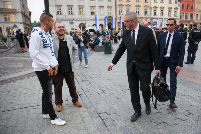 Tak wyglądała wizyta Grzegorza Brauna w Krakowie