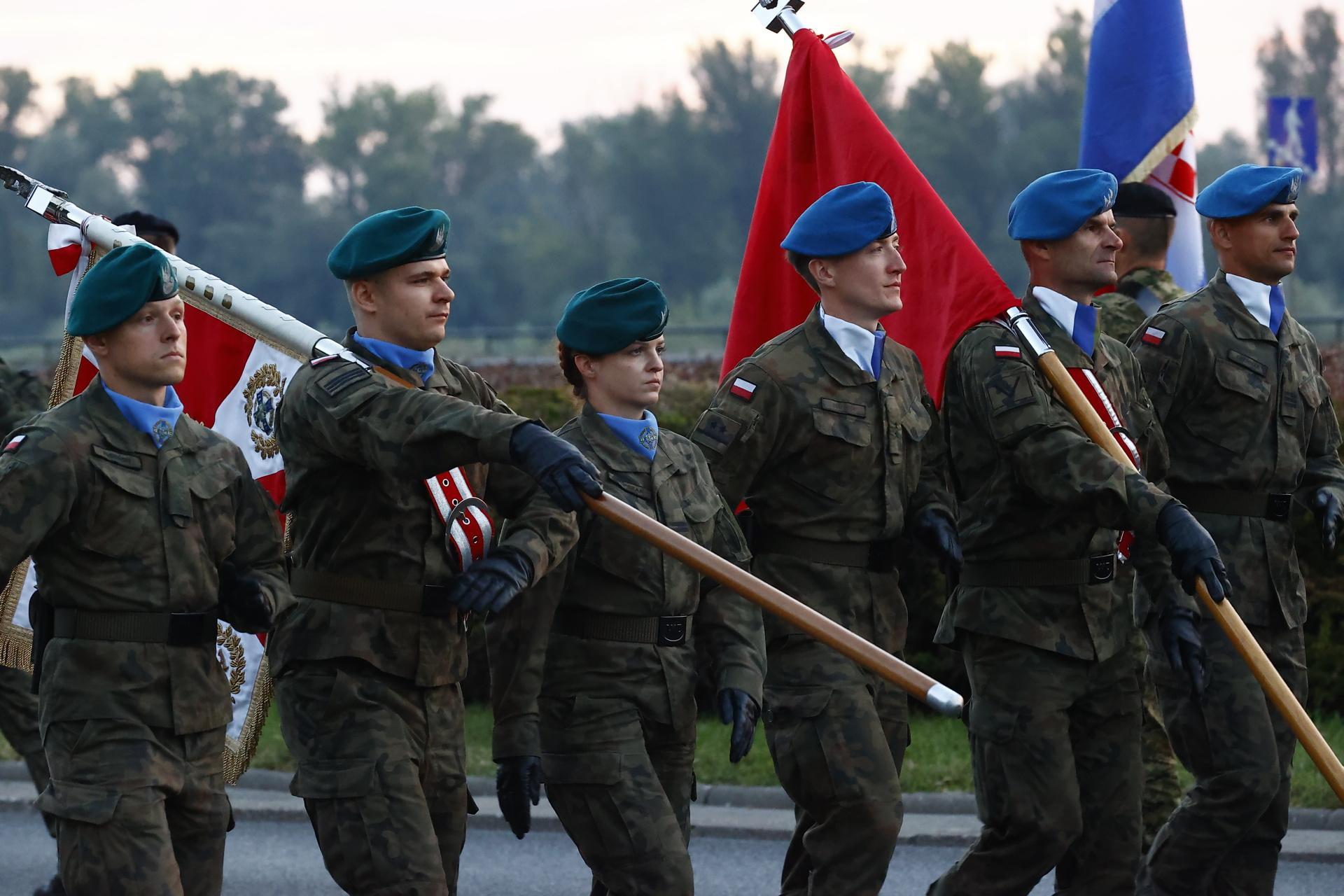 Święto Wojska Polskiego. Nocna próba przed defiladą