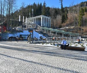 Zakopane. Centrum przesiadkowe w Kuźnicach. Słynna patelnia
