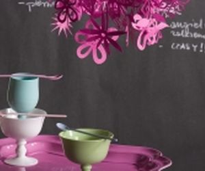 Urządzasz pokój dla dziewczynki? Oto meble i dodatki idealne do zabawy oraz nauki