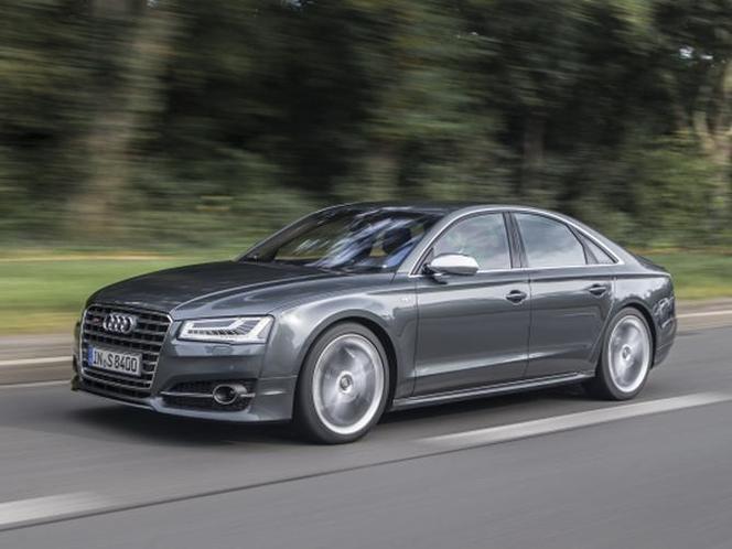 Audi S8 D4