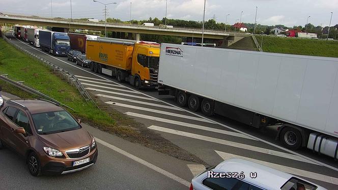 Korki na autostradowej obwodnicy Krakowa