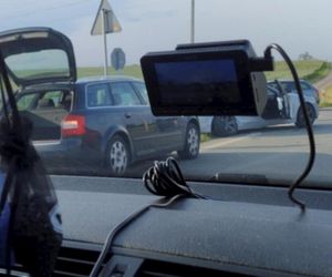 Nastolatka w BMW wymusiła pierwszeństwo