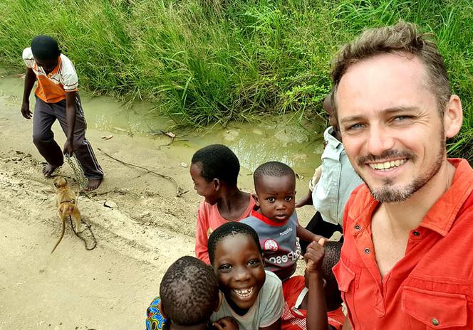 Michał Misiak na misji w Afryce postanowił porzucić sutannę