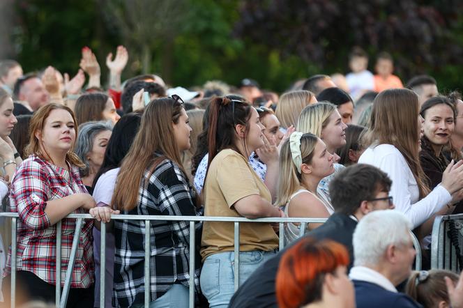 Koncert Varius Manx i Dawida Kwiatkowskiego z okazji 20-lecia Polski w UE