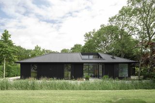 Senior Shelter od i29 architects