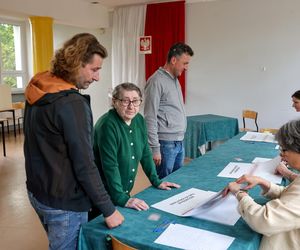 Wybory prezydenckie 2025. Tak głosują Polacy
