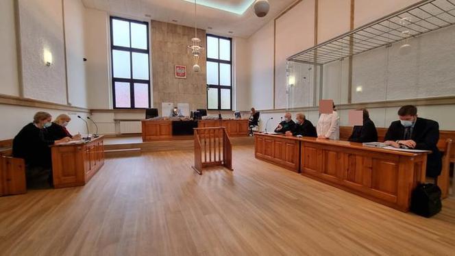 Chojnice. W pożarze zginęły 4 osoby. Rusza proces dyrekcji hospicjum