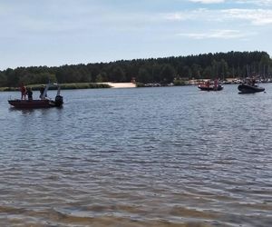 Tragedia nad Zalewem Sulejowskim. Nie żyje 15-letni Kacper. Szkoła żegna swojego ucznia [ZDJĘCIA]