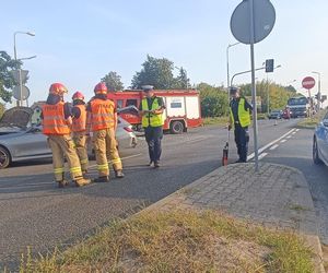 Wypadek na skrzyżowaniu ul. Czarnieckiego z ul. Folwarczną