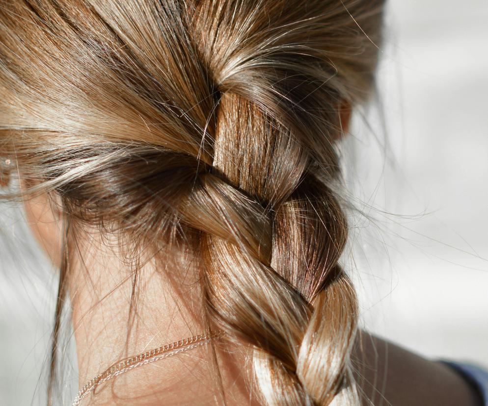 Fakty i mity na temat pielęgnacji włosów 