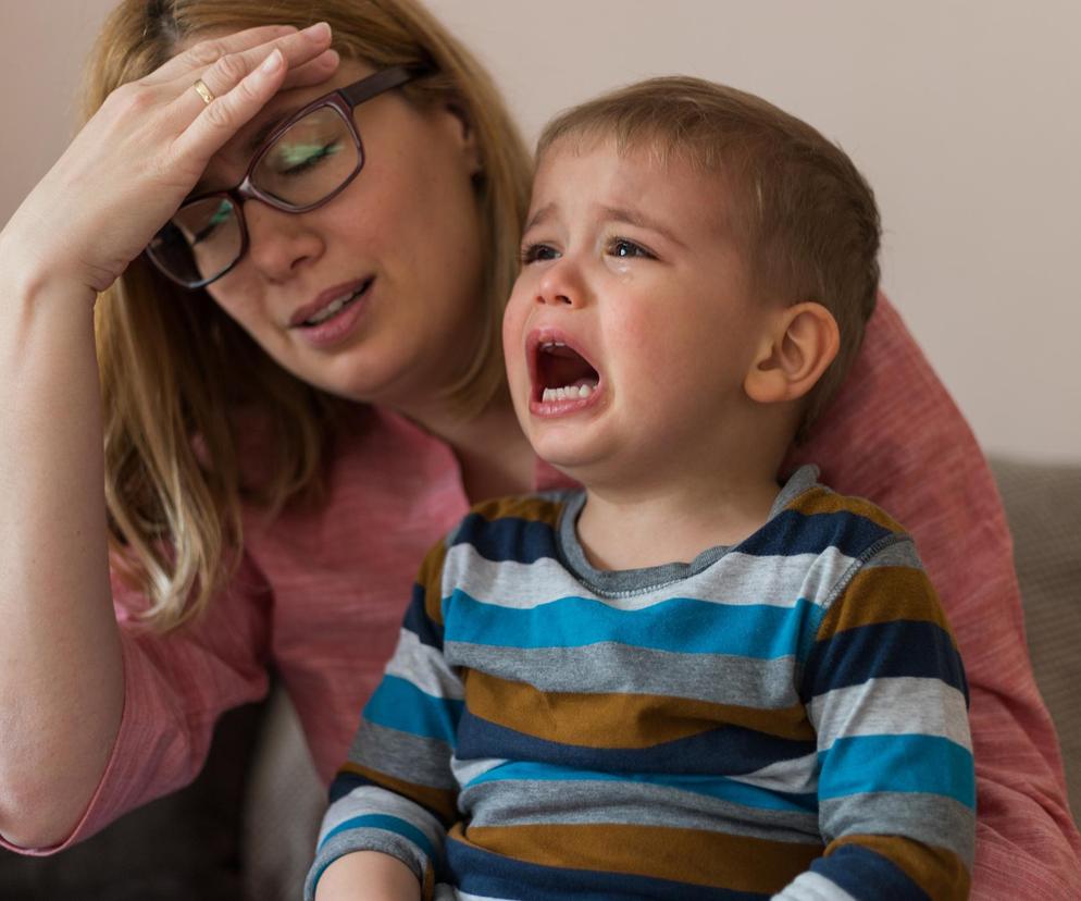 Zamiast Mam tego dość, powiedz to. Psycholog radzi, jak wyrażać frustrację nie raniąc dziecka 