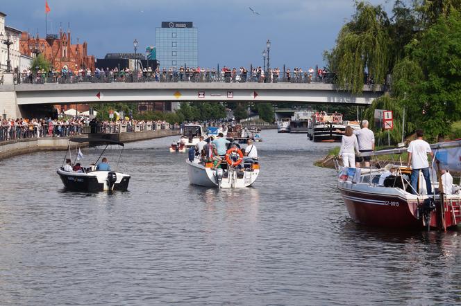 Ster na Bydgoszcz 2023. Wielka parada jednostek pływający [ZDJĘCIA] 