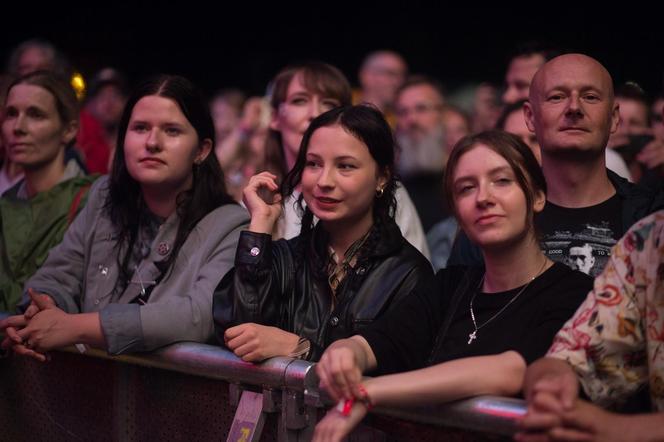 Tłumy na piątkowych koncertach podczas OFF Festivalu