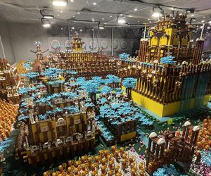 Miliony klocków Lego w Sky Towerze. Trwa budowa gigantycznej wystawy