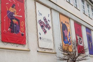 W Wawrze pojawiła się wystawa plakatów muzycznych. Co na niej znajdziemy?