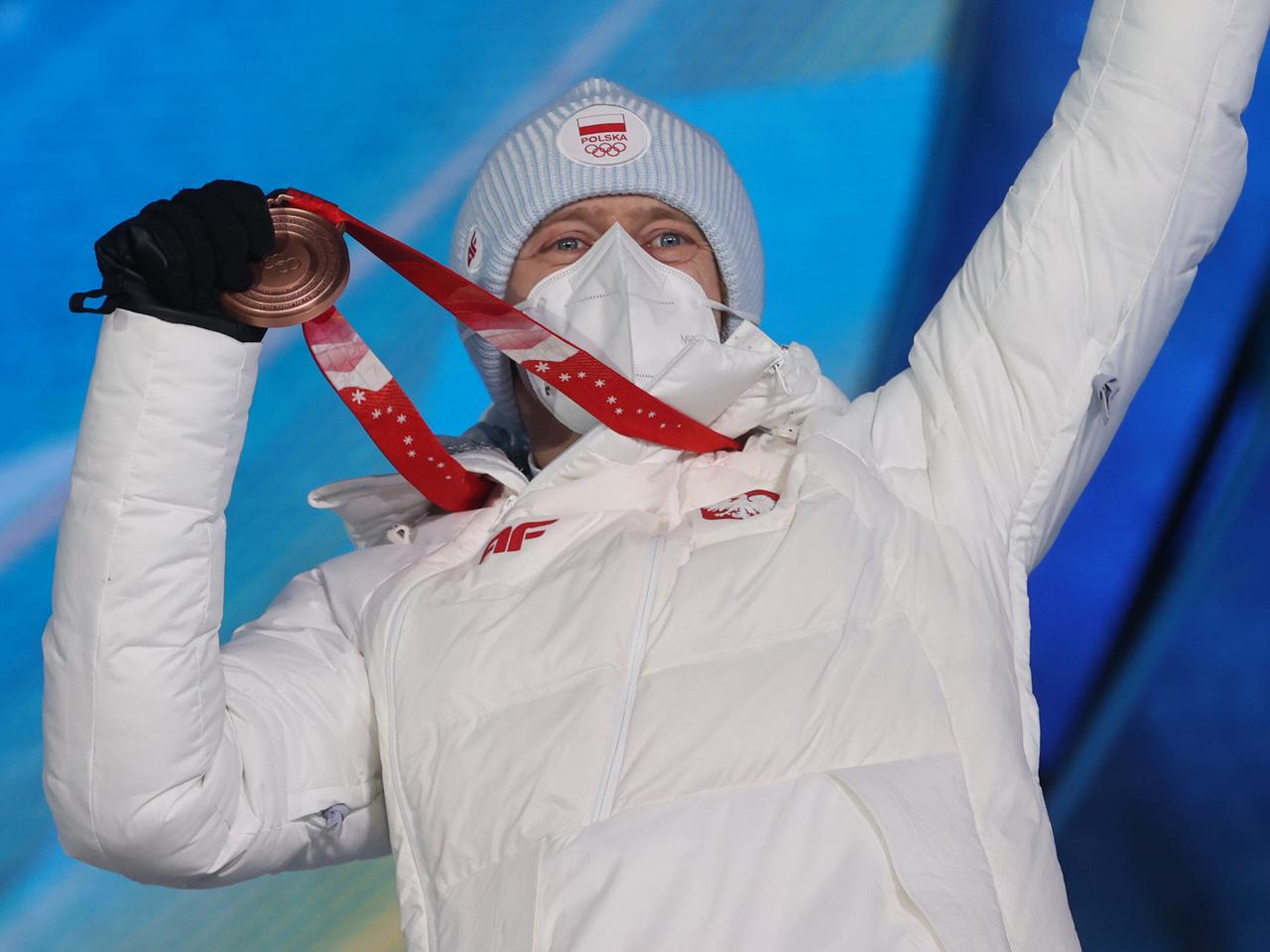 Dawid Kubacki odebrał medal olimpijski. Wiemy, ile za niego zarobi!