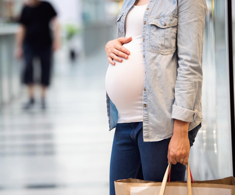 Raz na całą ciążę ktoś przepuścił mnie w kolejce. Gdzie przyszła mama powinna móc liczyć na pierwszeństwo?