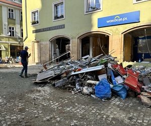 Sytuacja powodziowa w Kłodzku. Tak wyglądają zniszczenia po powodzi 