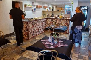 W Urzędzie Miasta Leszna otwarto Bistro Szczypta Smaku. Co można zjeść i za ile?