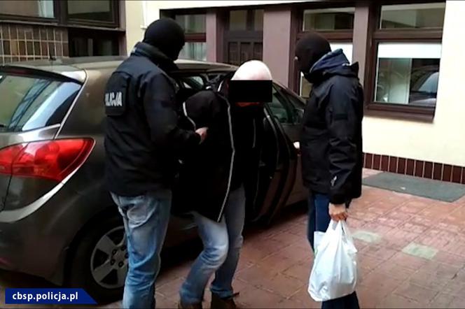Wprowadzali do obrotu, po konkurencyjnych cenach, gaz grzewczy jako gaz do zasilania silników spalinowych