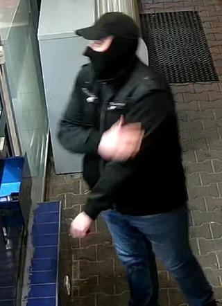Kradł na potęgę! Policja ma zdjęcie złodzieja. ROZPOZNAJESZ GO?
