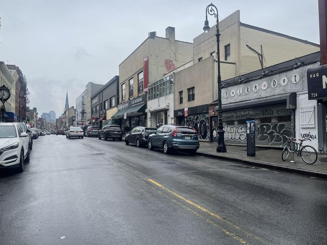 Polka Dot zniknęła z Greenpointu