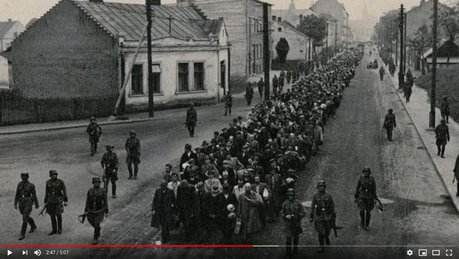Rocznica I transportu do Auschwitz. Młodzi tarnowianie stworzyli film dokumentalny [WIDEO]