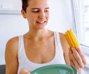 Zwiększają ryzyko miażdżycy, podnoszą poziom trójglicerydów. Na liście znane warzywa