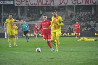 Korona Kielce - Widzew Łódź, zdjęcia z meczu. 11 kwietnia 2025