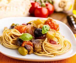 Makaron nie tylko dla wegetarian. Gotowy w niecałe 20 minut