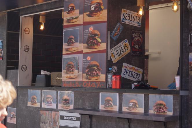 Food Truck Festivals 2023 w Bydgoszczy. Wyjątkowe restauracje zaparkowały pod Torbydem [ZDJĘCIA]