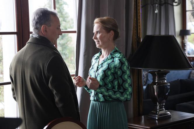 Na Wspólnej odc. 3456.Andrzej Zakościelny (Dariusz Niebudek),Justyna (Magdalena Kacprzak)