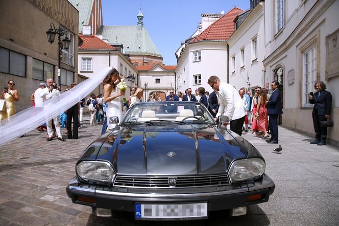 Ślub jak z bajki! Syn Marioli Bojarskiej-Ferenc powiedział tak. Panna młoda nie ukrywała brzuszka