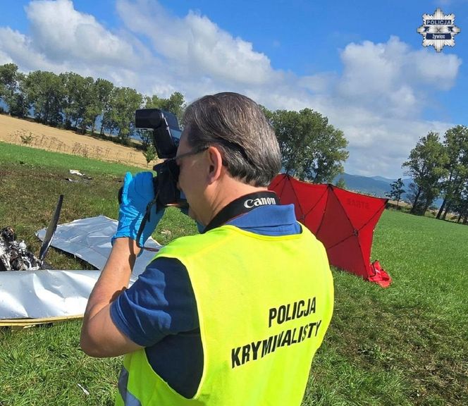 Katastrofa samolotu pod Żywcem. Nie żyją dwie osoby