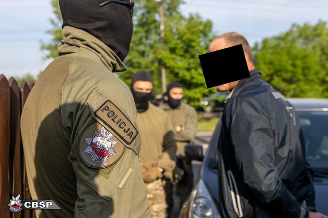 Pseudokibice handlowali narkotykami w Opolu. Grupę rozbiło CBŚP