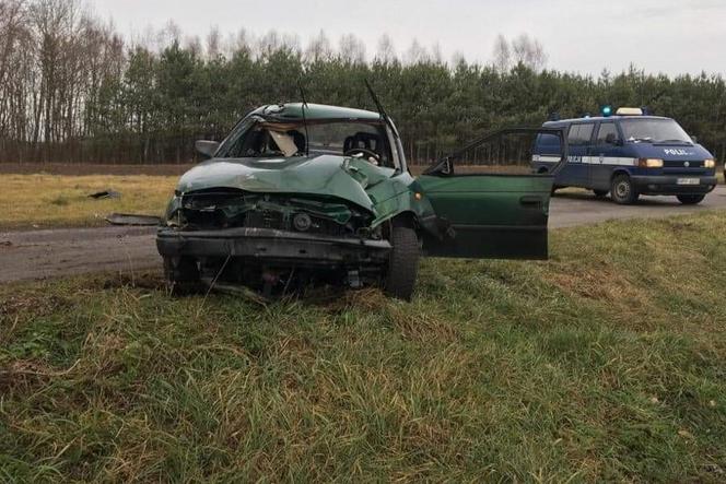 Jechali w tym samym kierunku - jeden rowerem, drugi autem. OBAJ ZGINĘLI