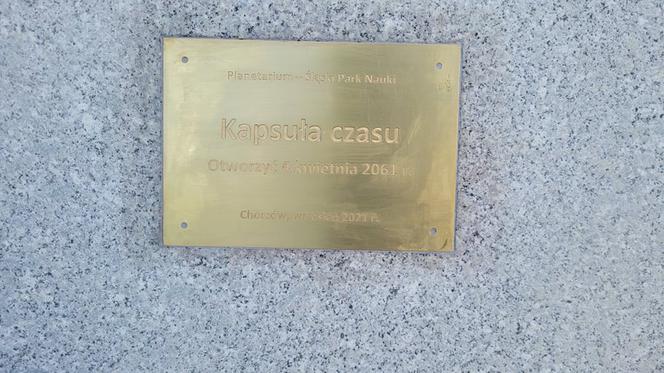 Kapsuła czasu w Planetarium Śląskim [ZDJĘCIA]