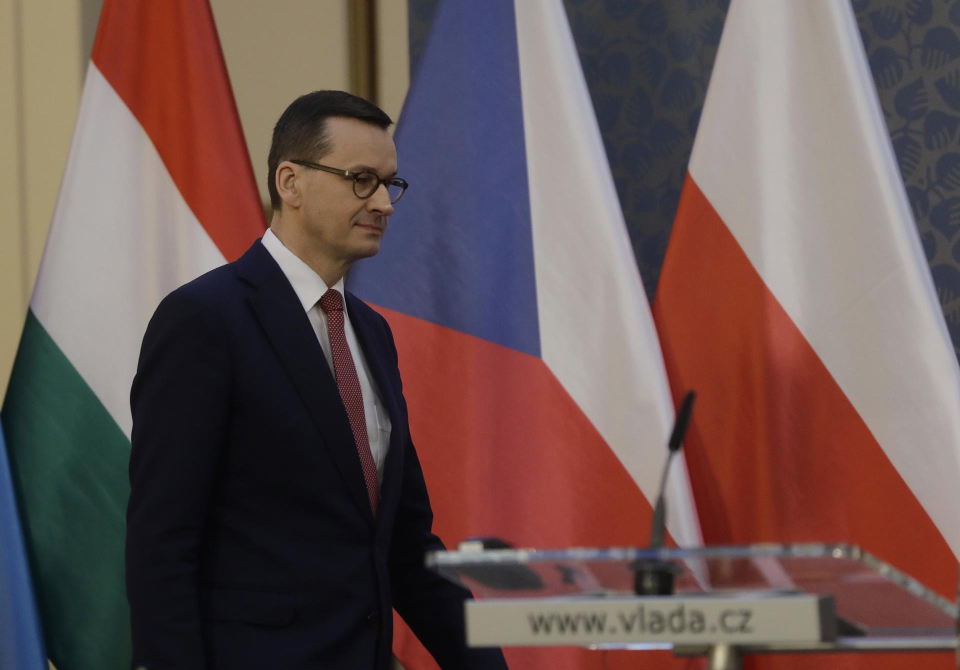 Premier Morawiecki Spotkal Sie Ze Zbigniewem Bonkiem I Szefami Zwiazkow Co Z Meczami Kadry Super Express