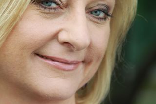 Ewa Wanat - dziennikarka radiowa i telewizyjna, była redaktor naczelna TOK FM i Polskiego Radia RDC. Zmarła 13.12.2023 w wieku 60 lat