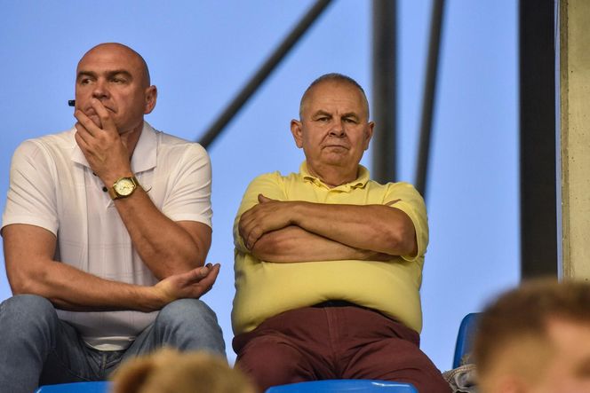 Sektor gości podczas finału PGE Ekstraligi. Zdjęcia kibiców Orlen Oil Motoru Lublin z Motoareny w Toruniu