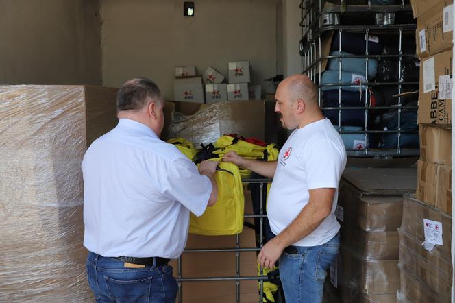2 tys. plecaków z przyborami dla dzieci z Polski i Ukrainy [GALERIA]