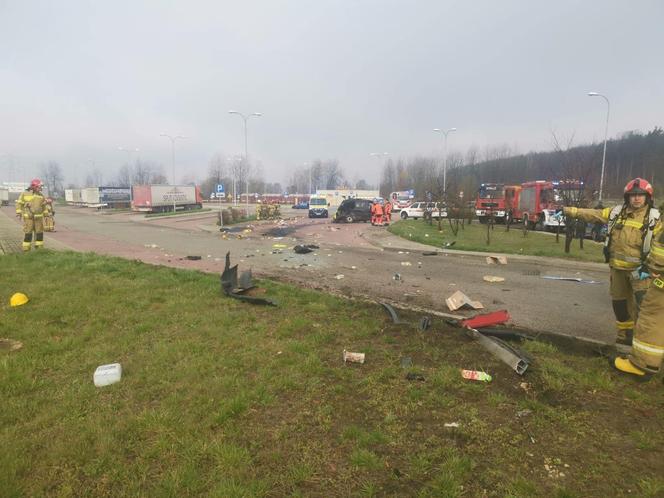 Tragiczny wypadek na autostradzie A1 w Dobieszowicach! Nie żyje młody kierowca [ZDJĘCIA]