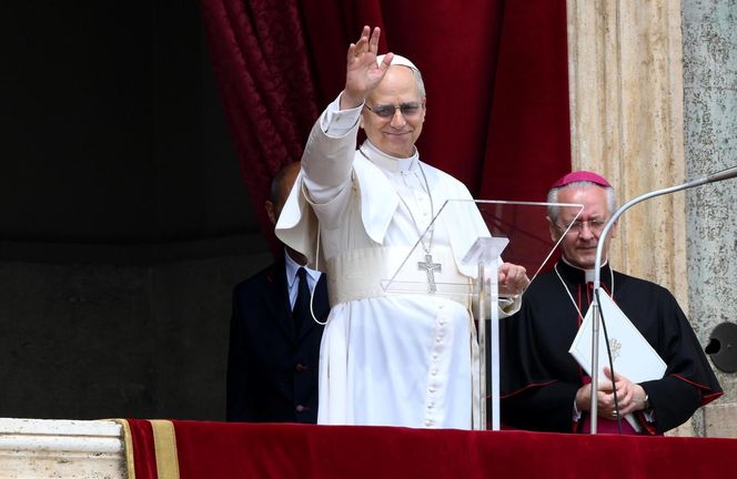 Leon XIV podczas modlitwy Regina Caeli zaapelował o modlitwę o powołania i odwagę dla młodych ludzi