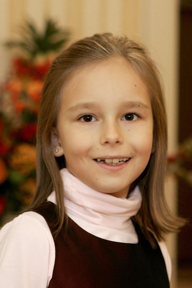 Dokładnie 20 lat temu wyemitowano 1. odcinek serialu Niania. Tak dziś wyglądają bohaterowie