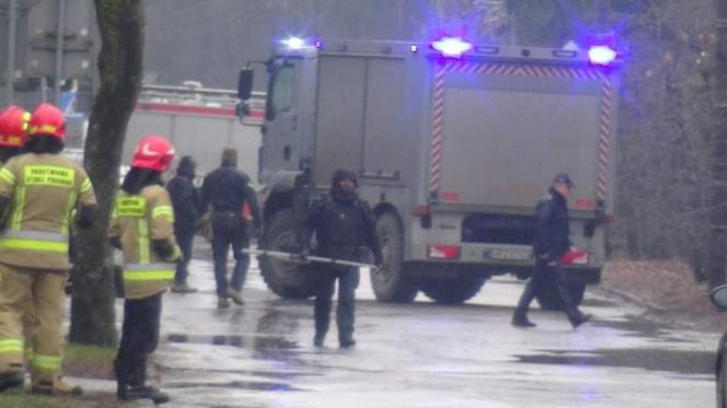 Wielka akcja służb w Otwocku. Ktoś podłożył bombę pod komisariatem?