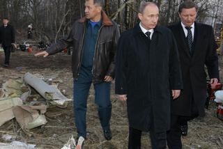Putin na miejscu katastrofy w Smoleńsku 