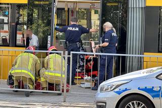 Gdyby nie jej pomoc, 46-latek nie przeżyłby tej podróży. Dramatyczna akcja ratunkowa w tramwaju