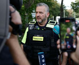 W Berlinie samochód wjechał w tłum; wśród rannych są dzieci